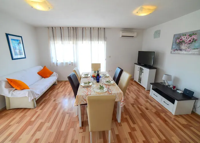 Apartmani Lucante