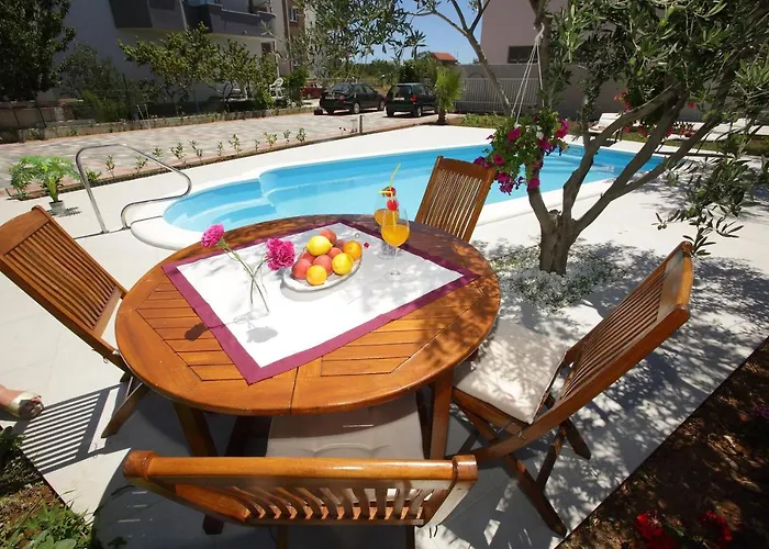 Apartmani Lucante